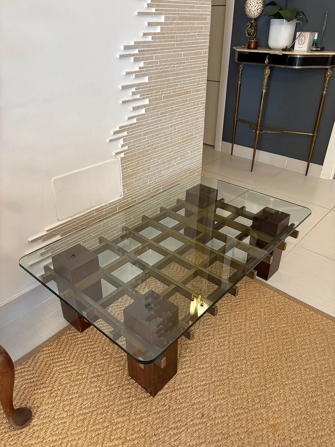 Tavolino da caffè in ottone, legno e vetro, metà '900 5