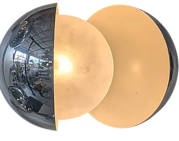 Fontana Arte’s Diaframma Sconce, 60s