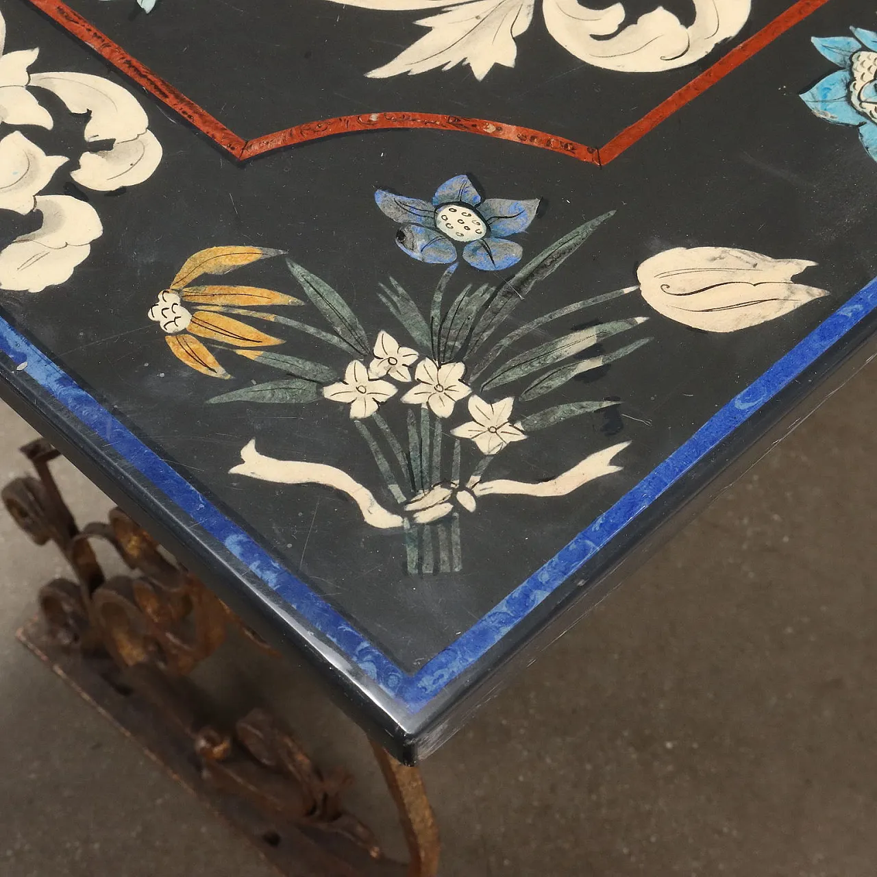 Tavolino da caffè in ferro battuto, '900 4