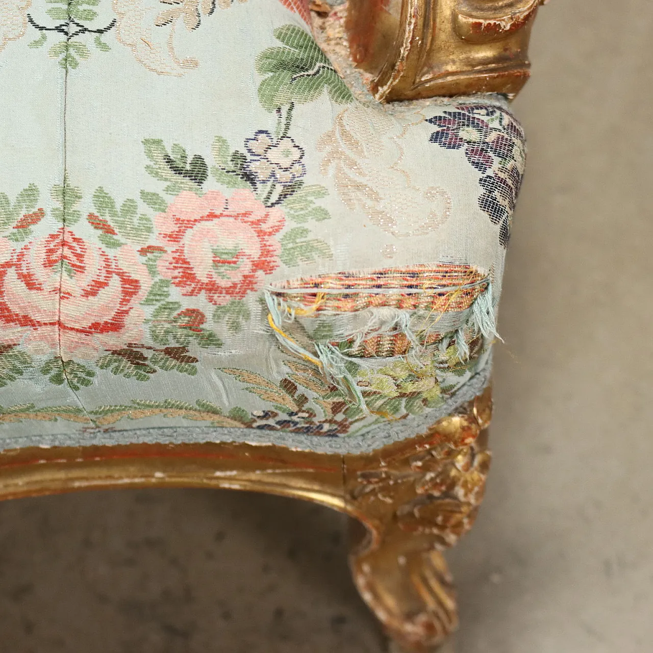 Neo-Rococo sofa, 19th century 10