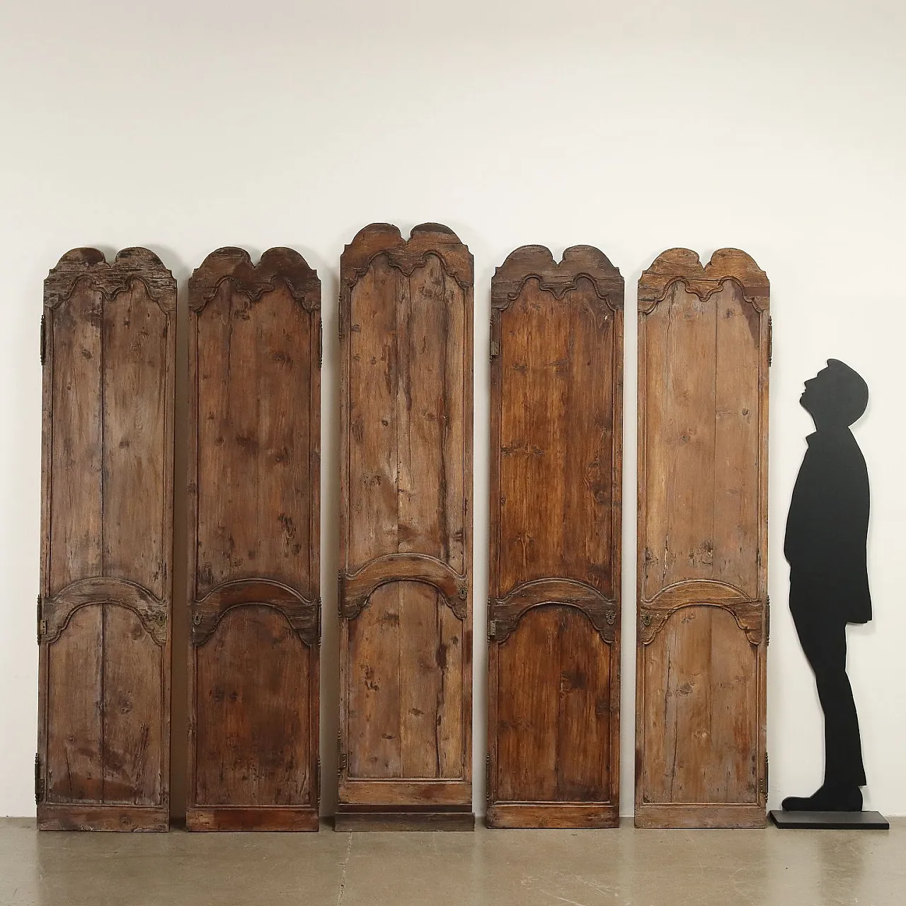 5 Baroque doors in fir, 18th century 2
