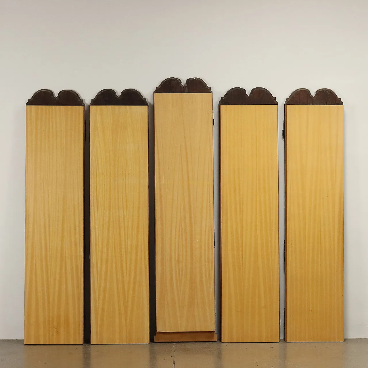 5 Baroque doors in fir, 18th century 8