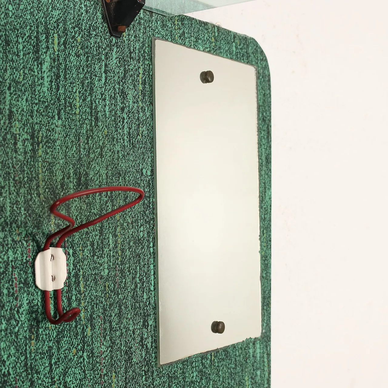 Appendiabiti da parete in metallo e legno rivestito in skai con specchio, anni '60 6