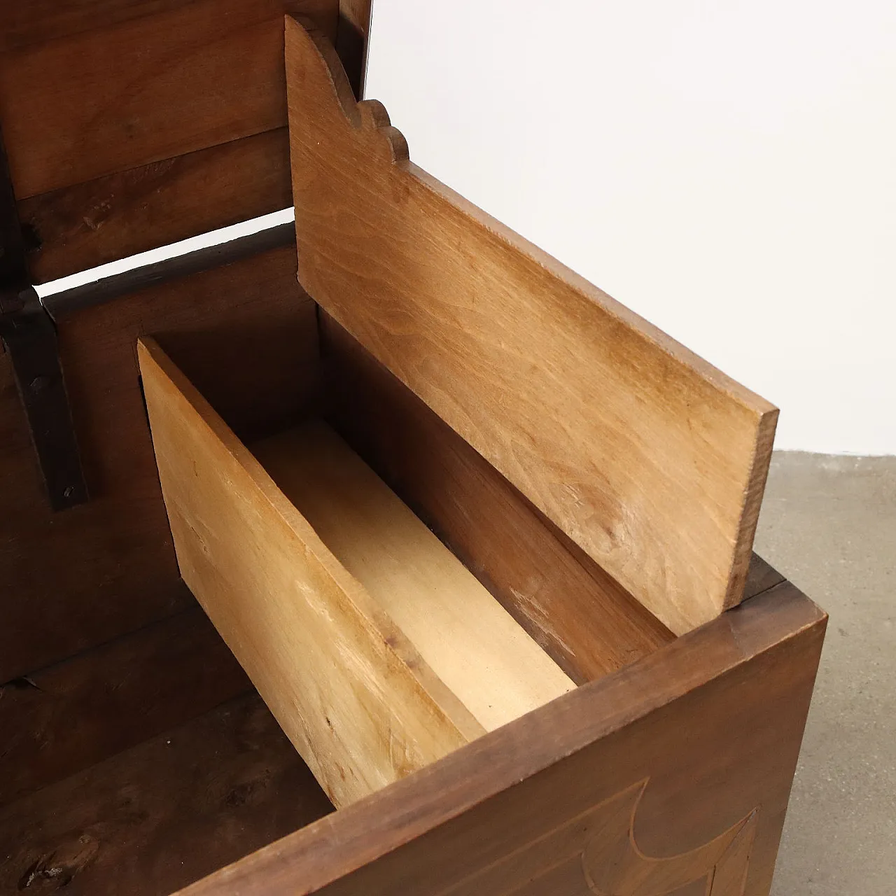 Cassapanca in noce, tardo '800 4