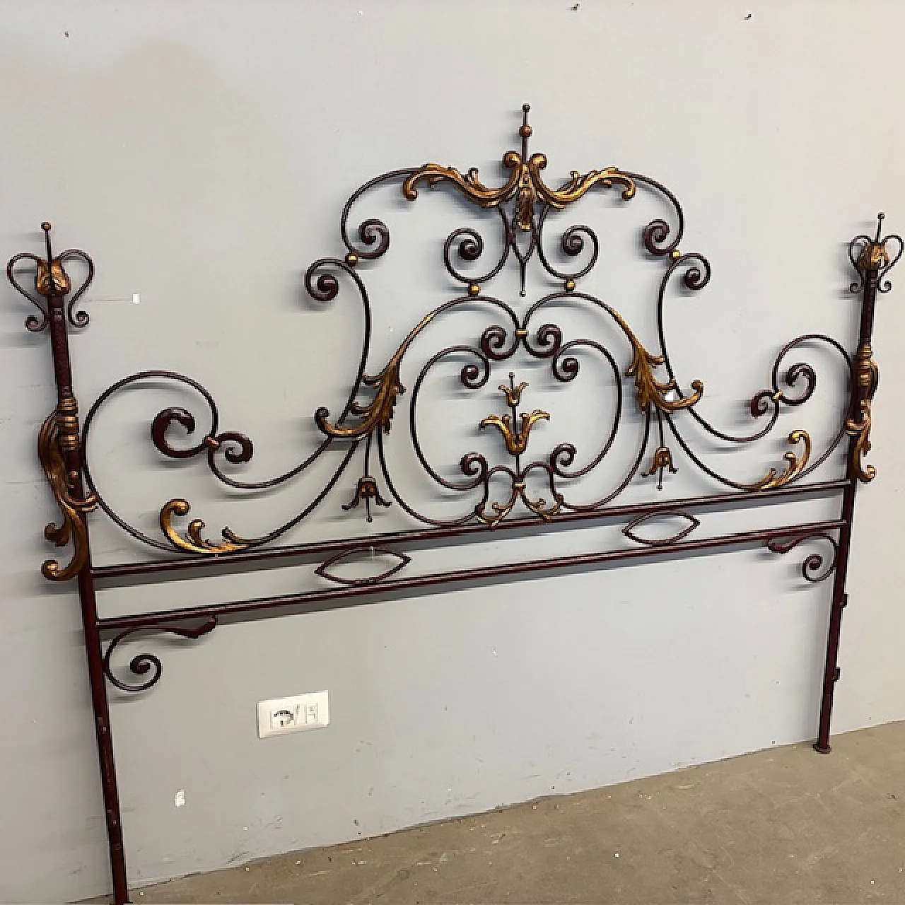 Testiera matrimoniale letto ferro battuto, anni '30 1