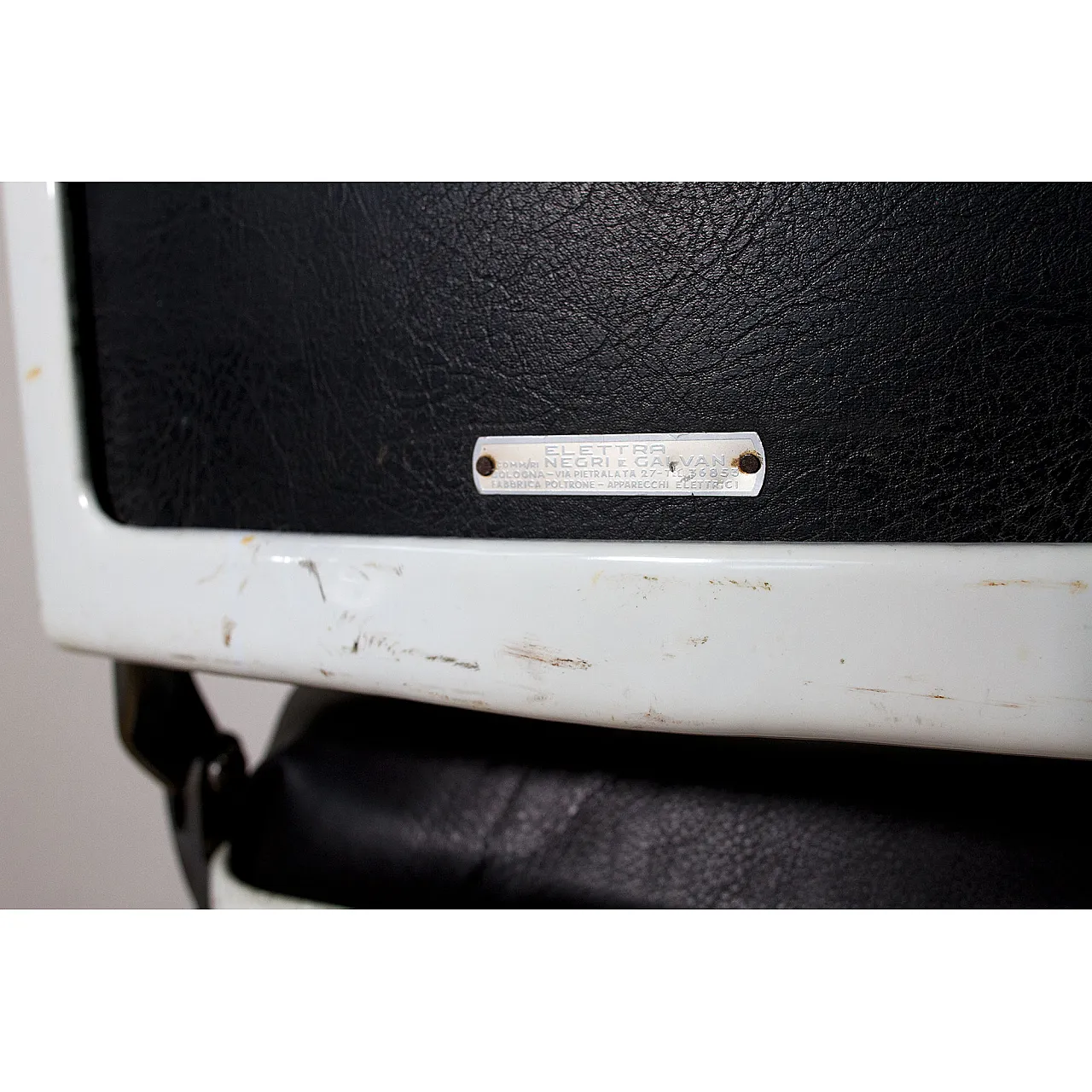 Barber chair, 50s 14