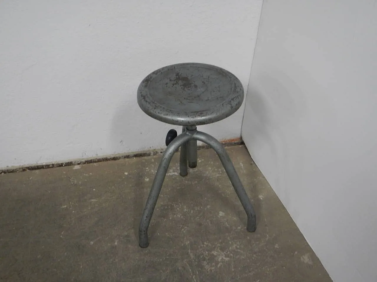 Sgabello in ferro, 1950 1