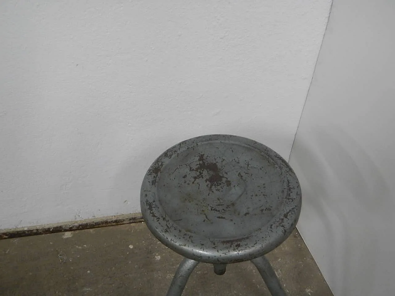 Sgabello in ferro, 1950 5