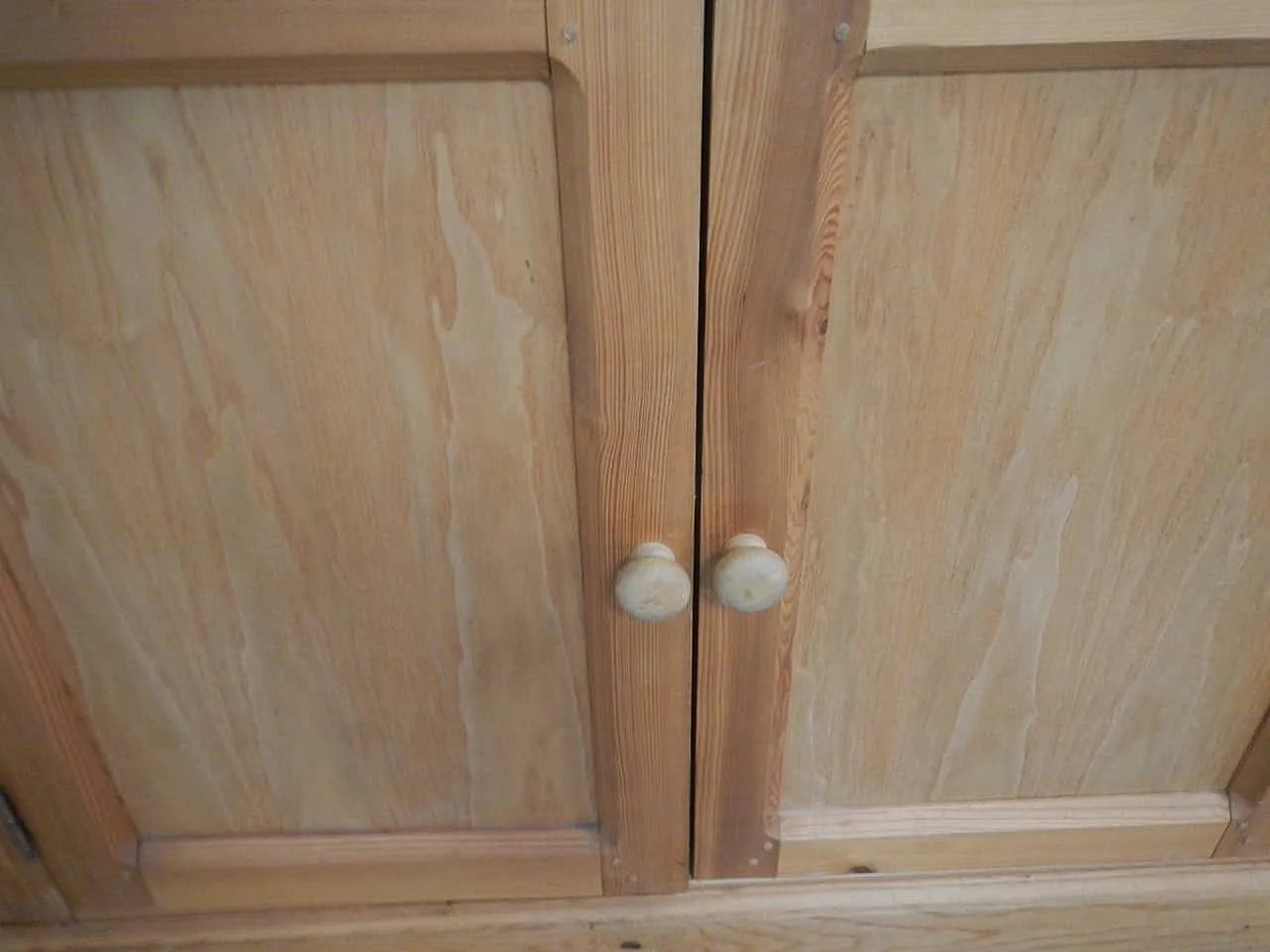 Angolare in abete, 1970 10