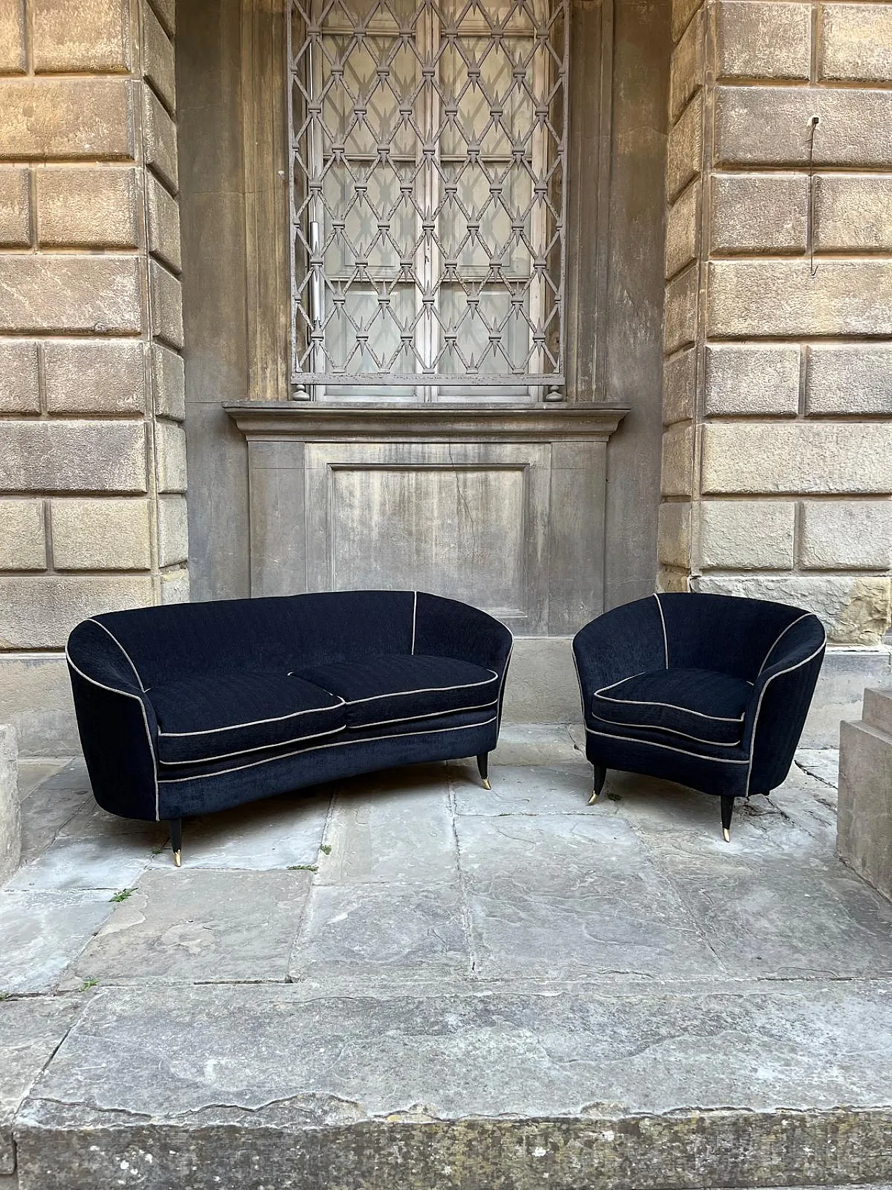 Black armchair, 50s 1