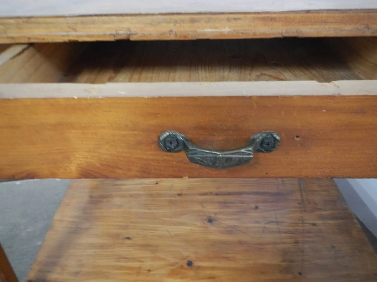 Tavolino banchetto con ripiano, 1960 9