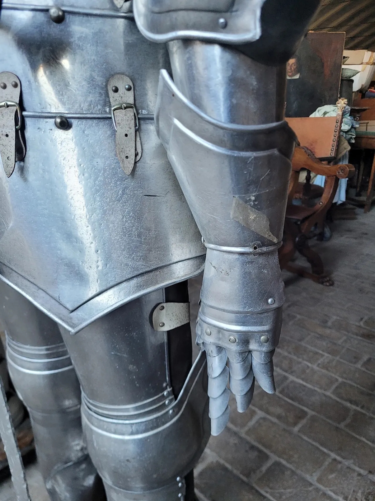 Coppia di riproduzioni di armature, '900 10