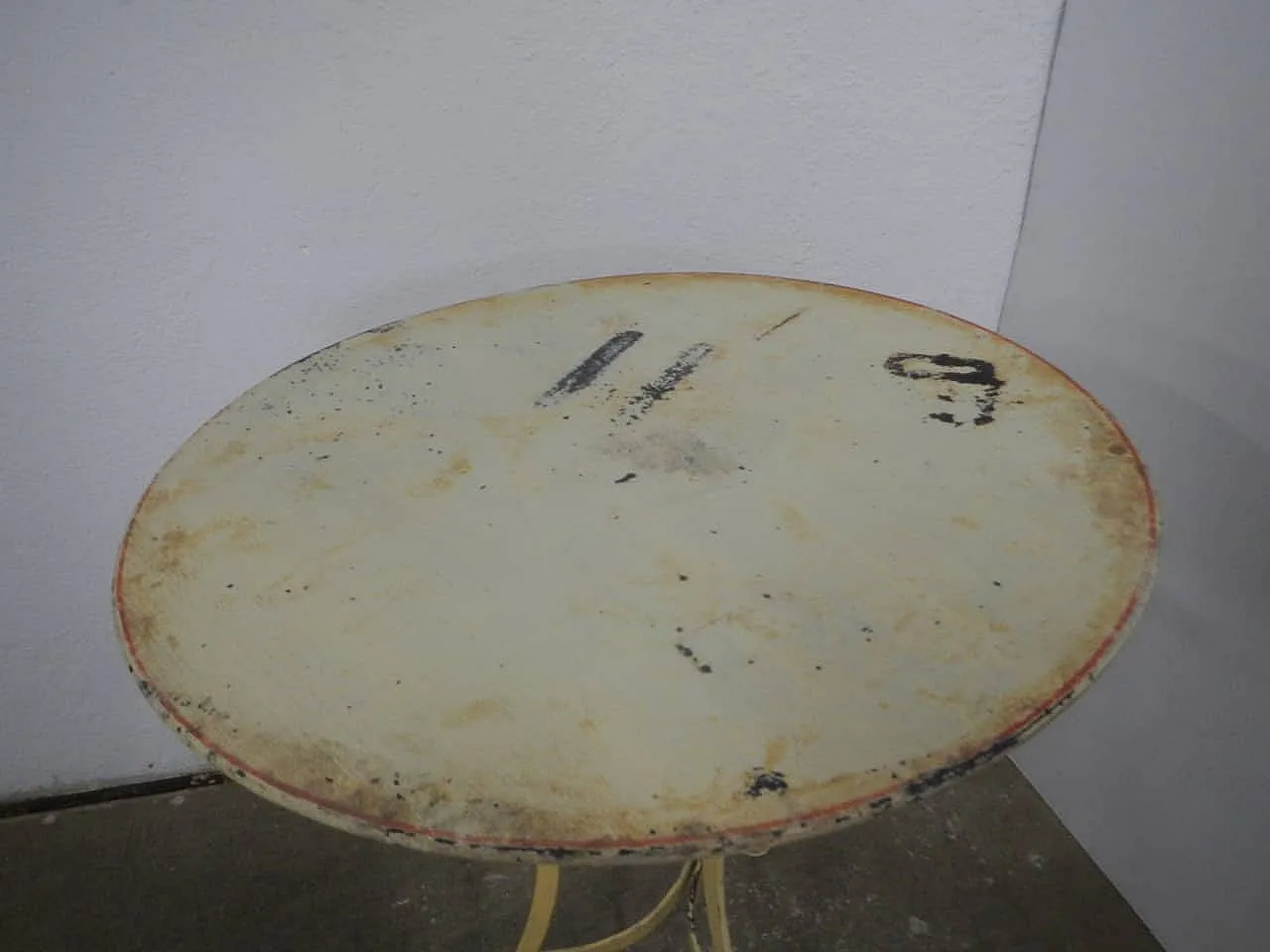 Tavolino in ferro bianco, 1940 5