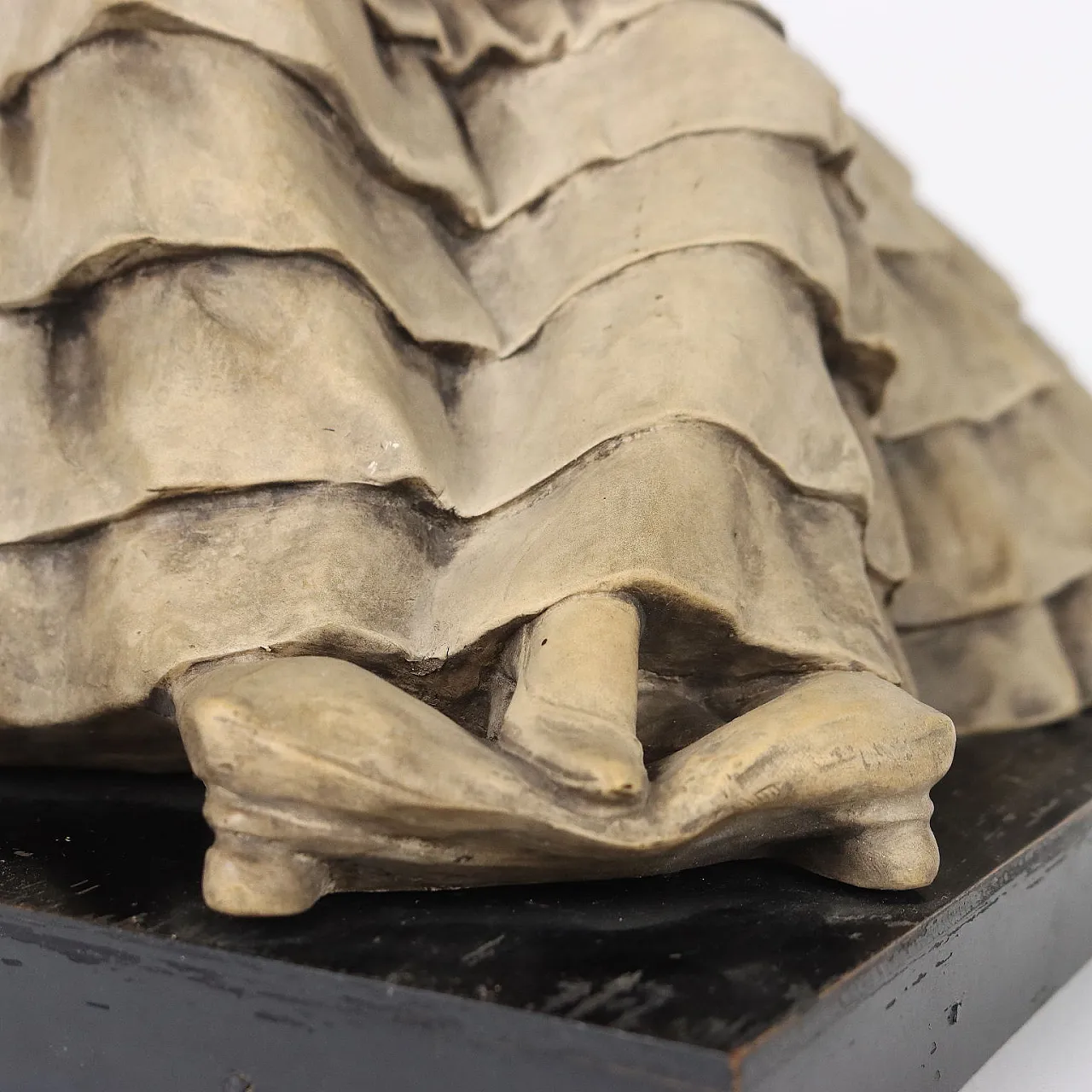 Guido Cacciapuoti, Maternità, scultura in terracotta, anni '50 5