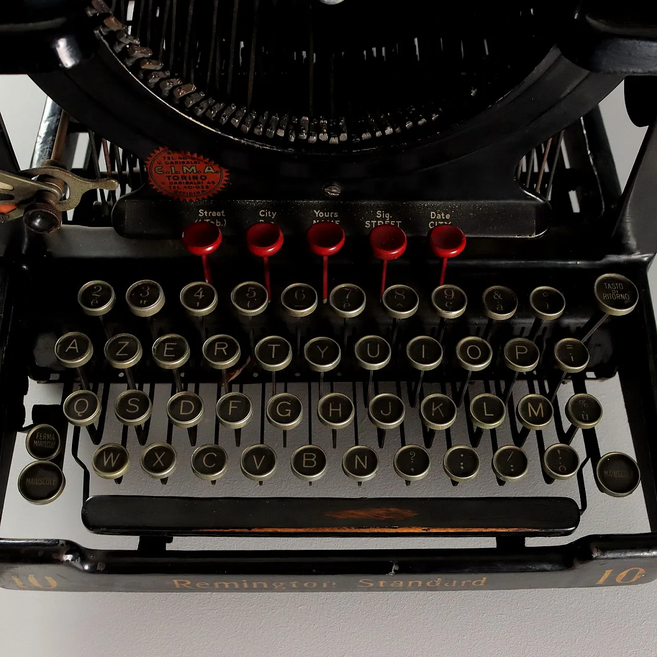 Remington standard 10 typewriter in iron, 20th century 3