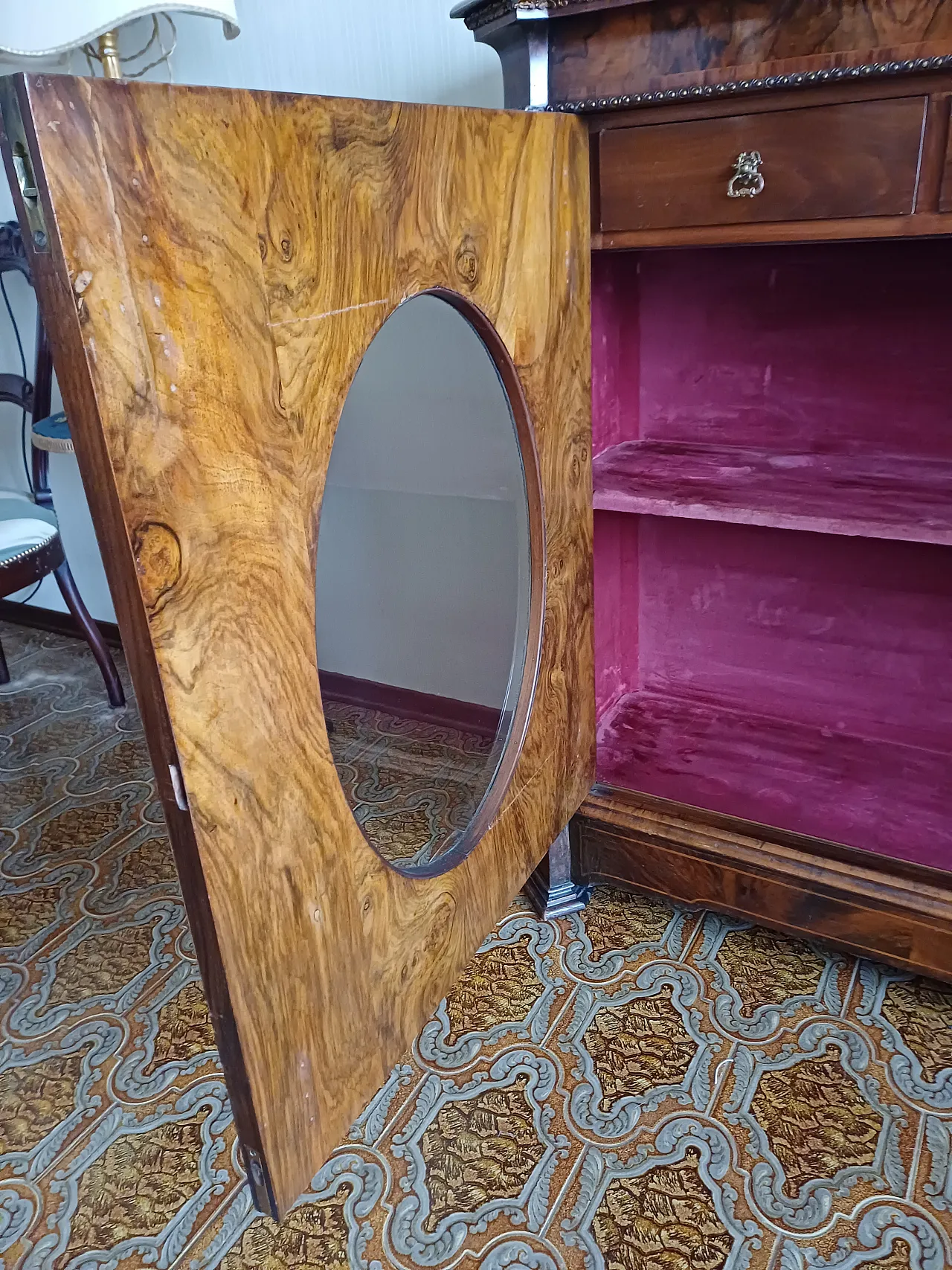 Credenza a due ante a vetro stile vittoriano, '800 12