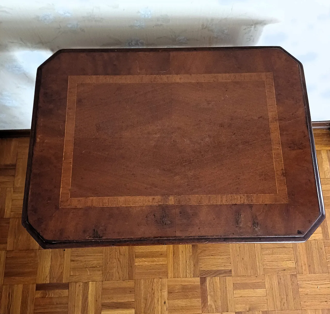 Tavolino Biedermaier in mogano con cassetto, '800 6