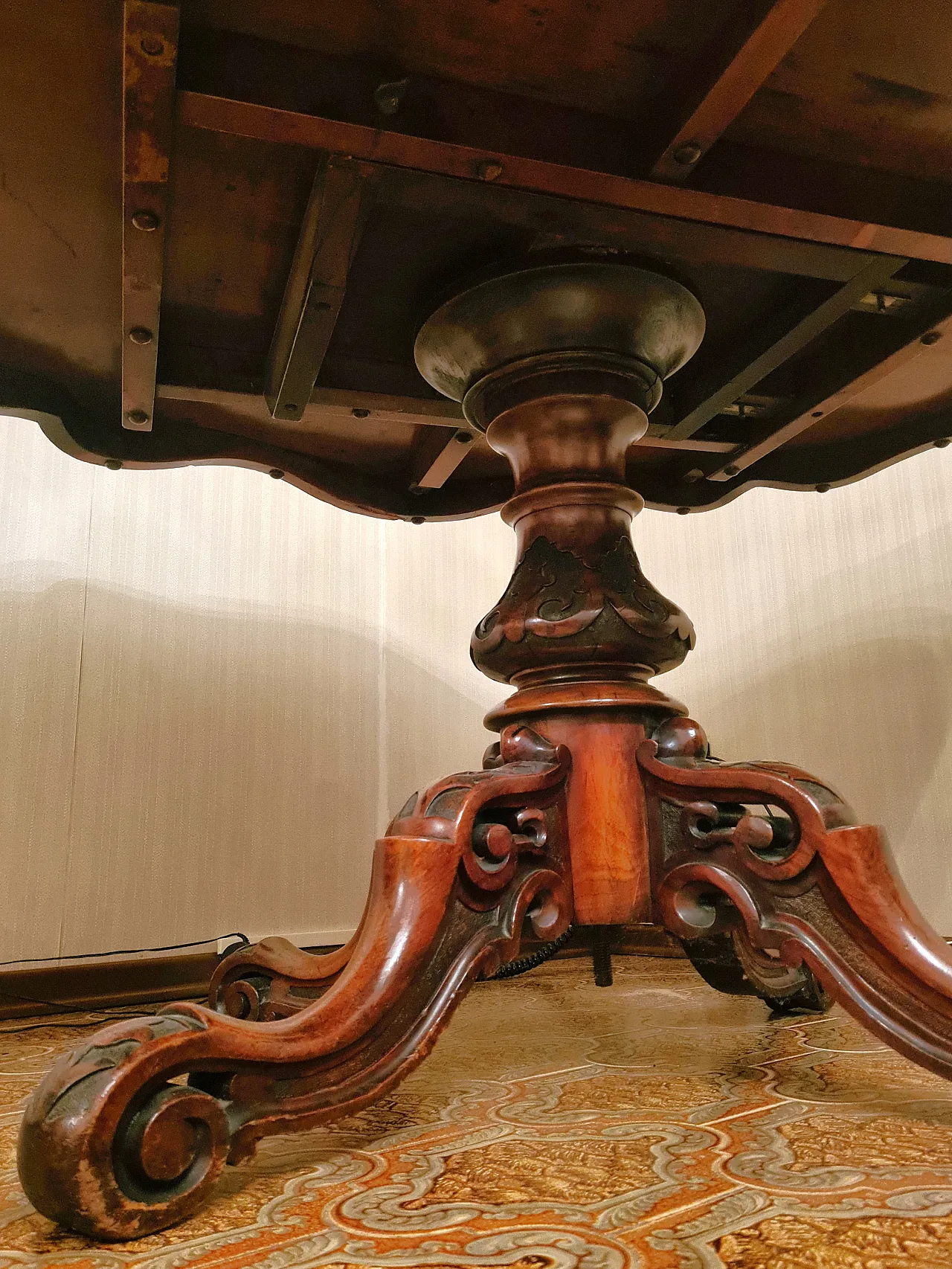 Tavolo da centro Vittoriano, '800 6