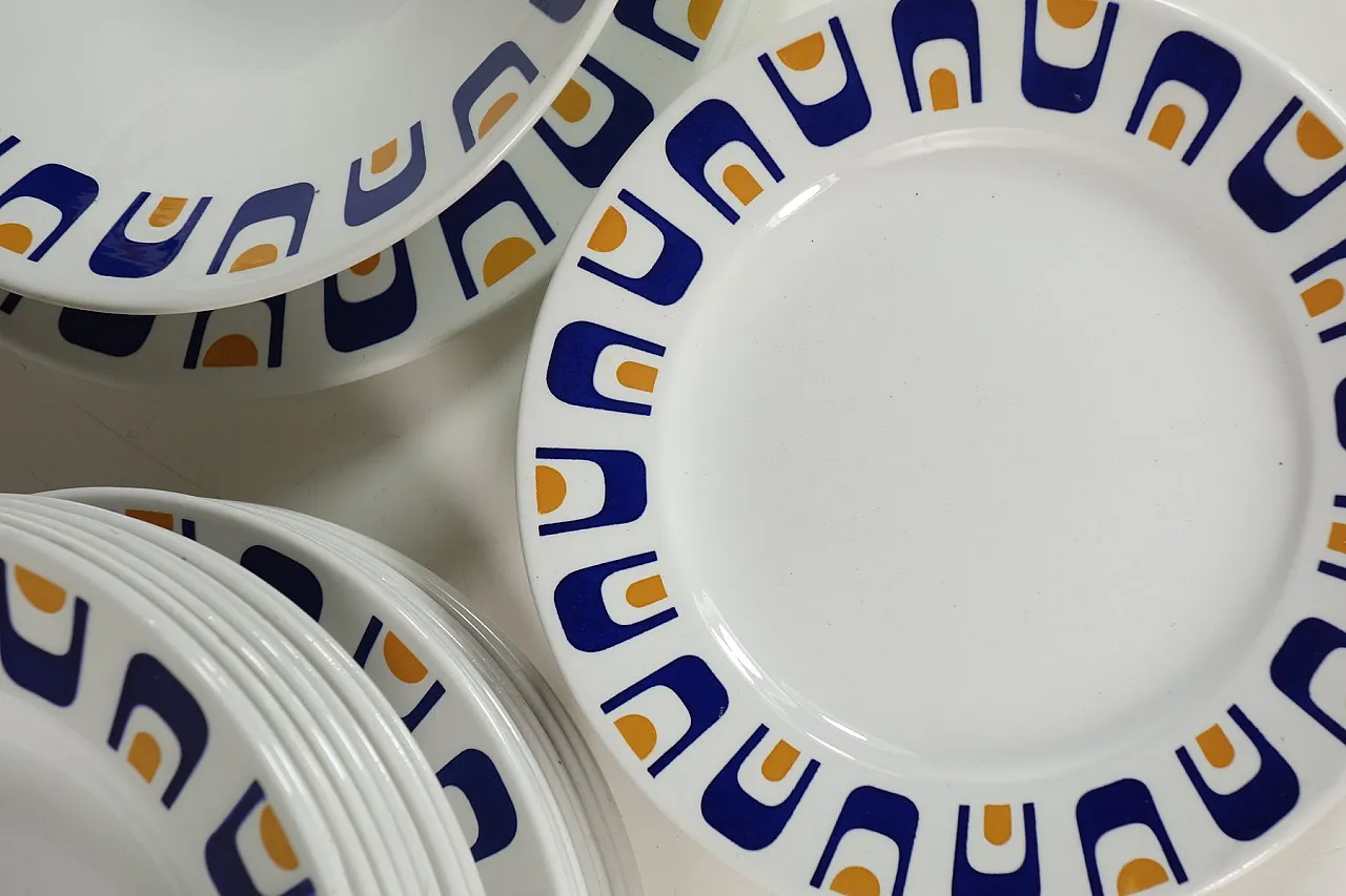 26 Piatti in ceramica di Antonia Campi per Laveno, anni '60 2