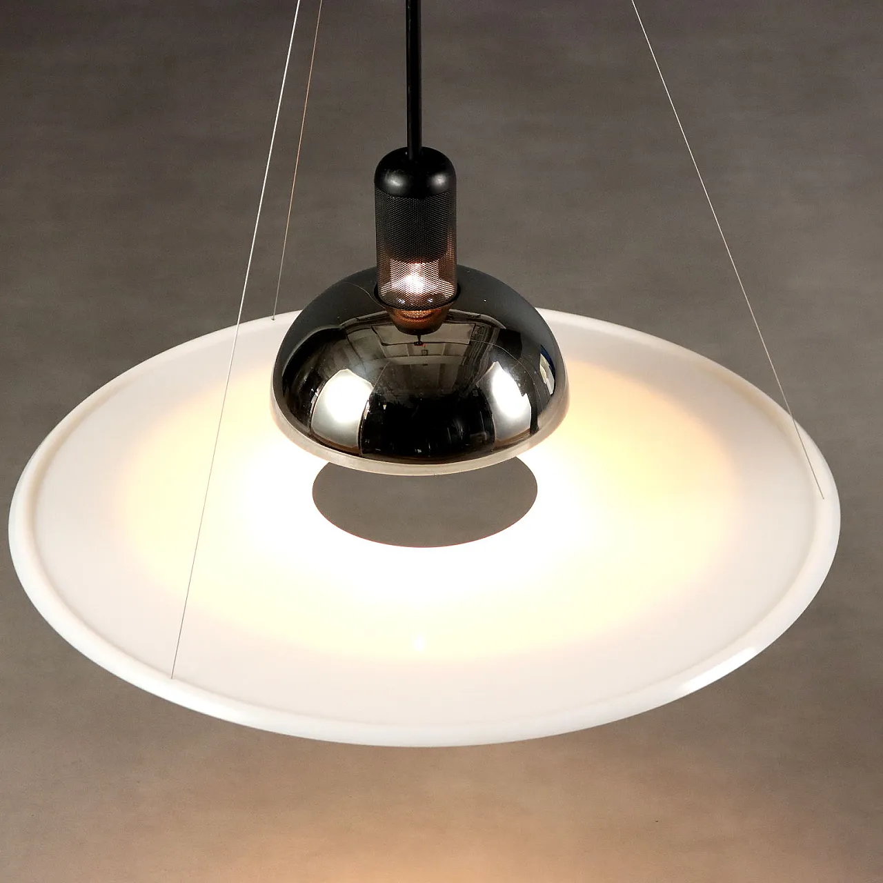 Lampada Flos Frisbi 850 di Achille Castiglioni, '900 6