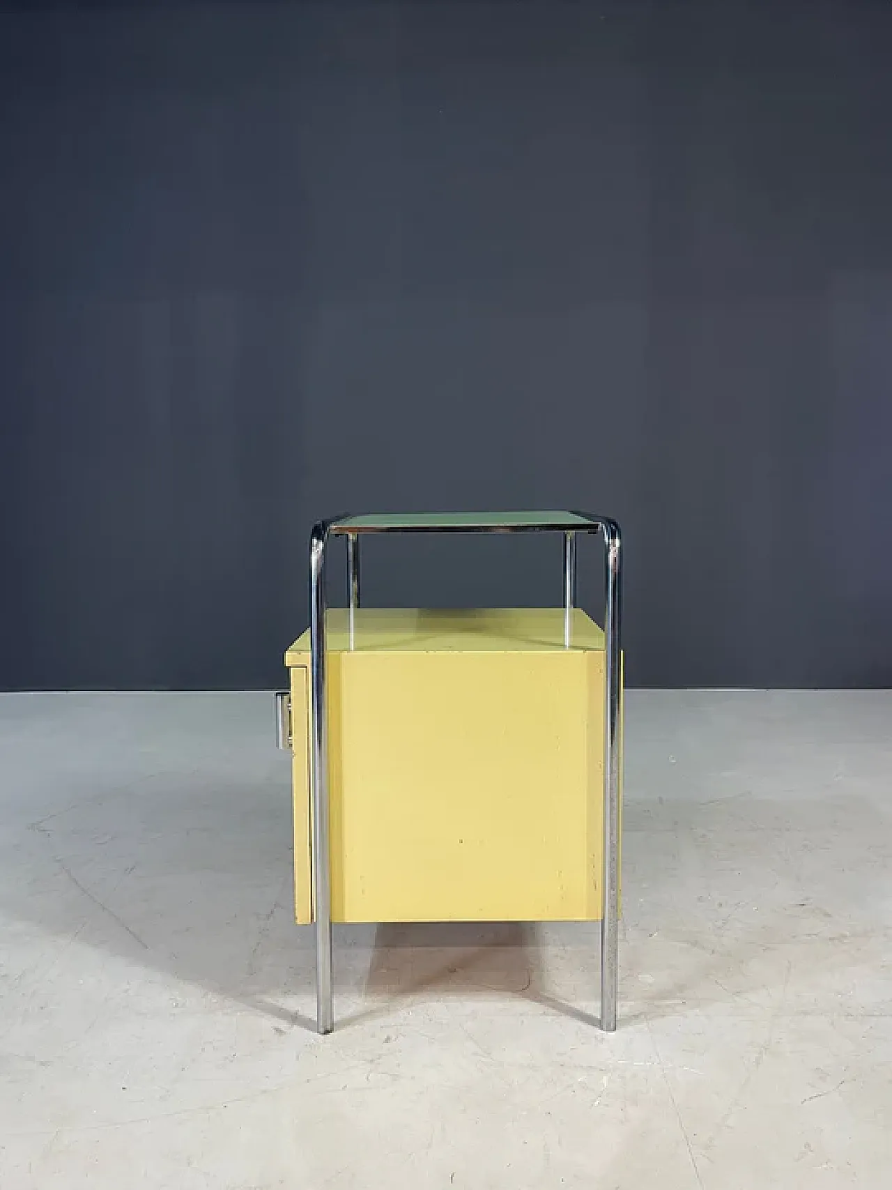 Bauhaus bedroom set by Slezák, 1930s 6