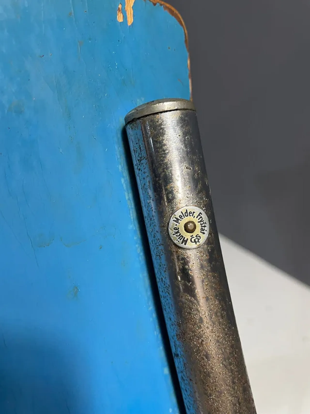 Set Bauhaus cromato con tavolino e sedie, anni '30 2