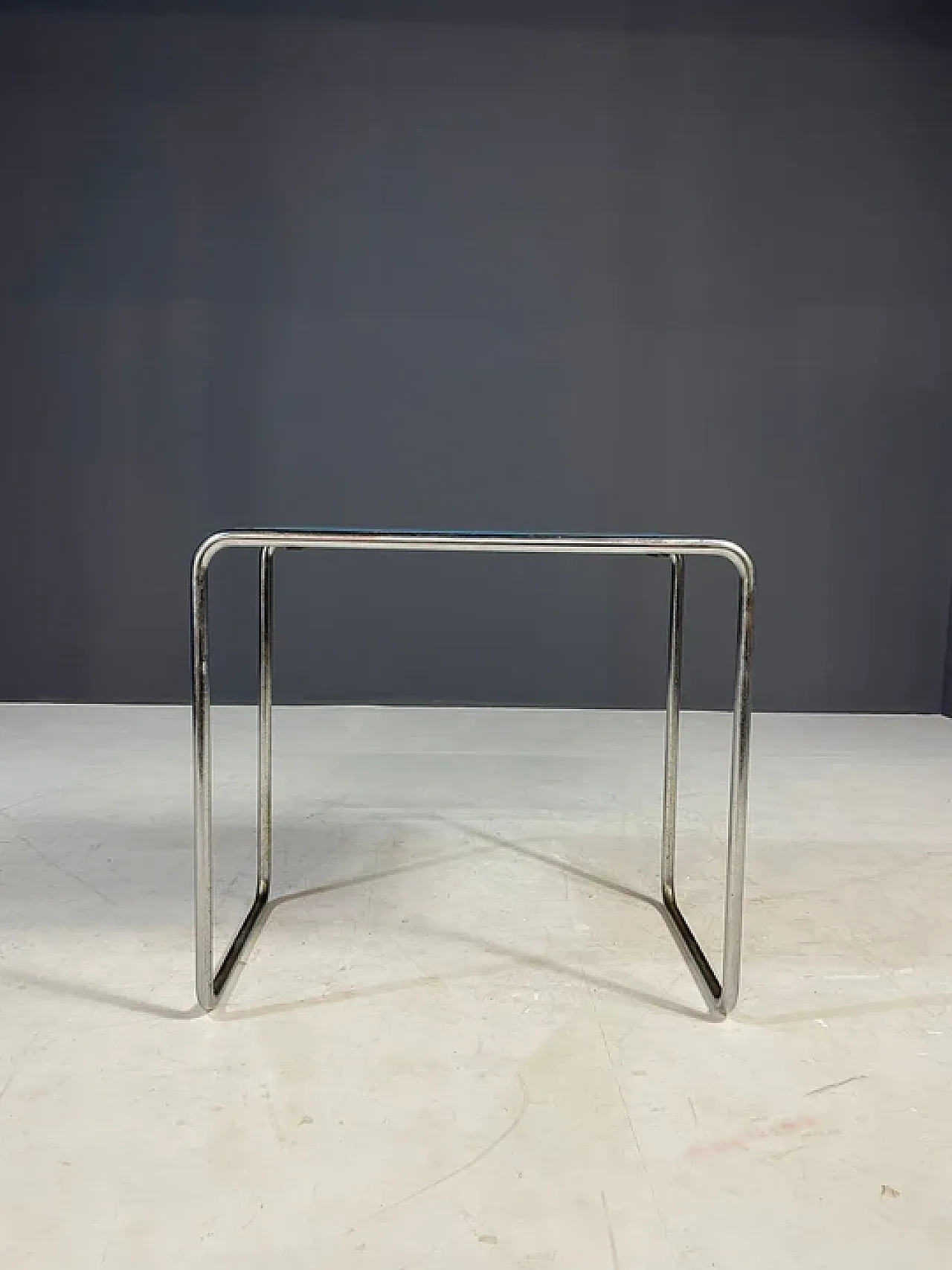 Set Bauhaus cromato con tavolino e sedie, anni '30 8