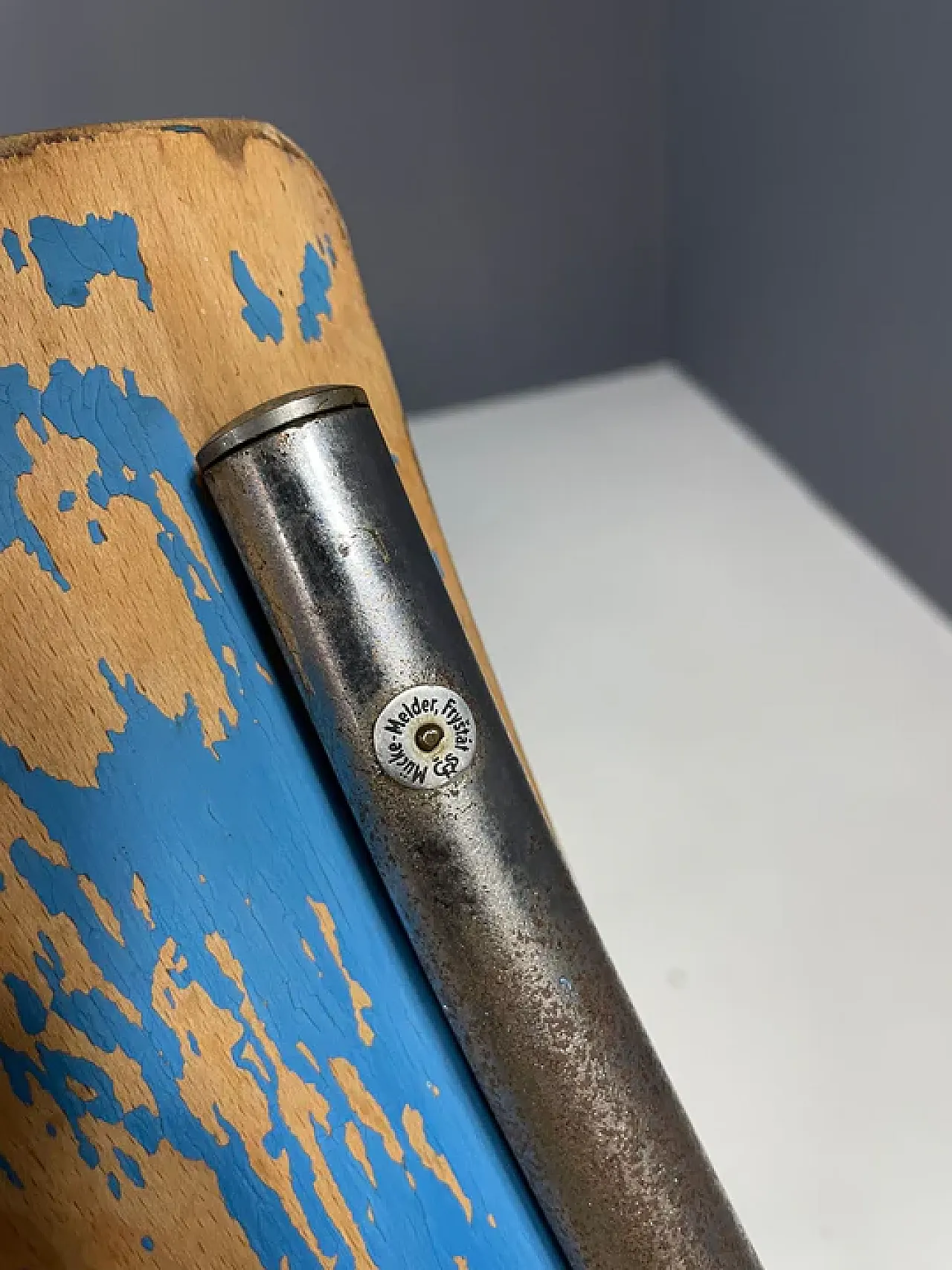 Set Bauhaus cromato con tavolino e sedie, anni '30 9