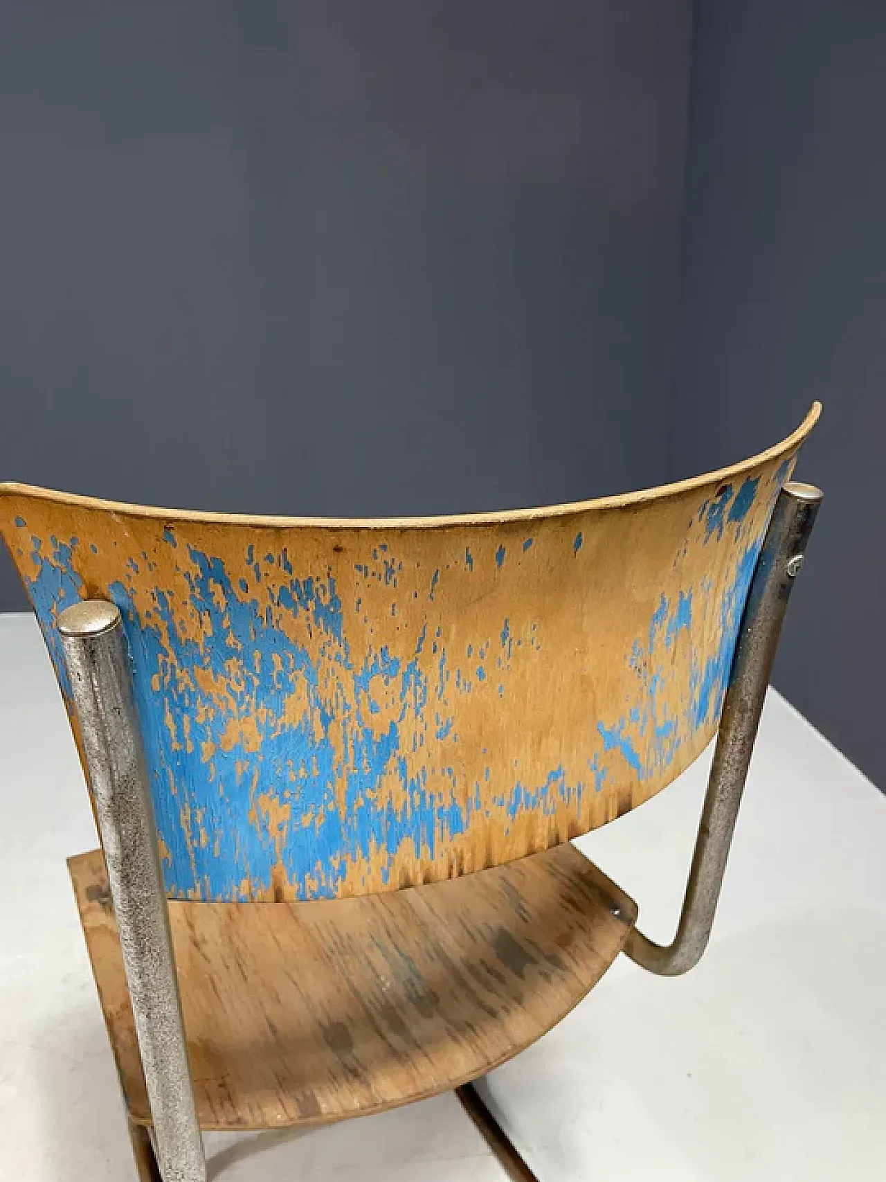 Set Bauhaus cromato con tavolino e sedie, anni '30 10