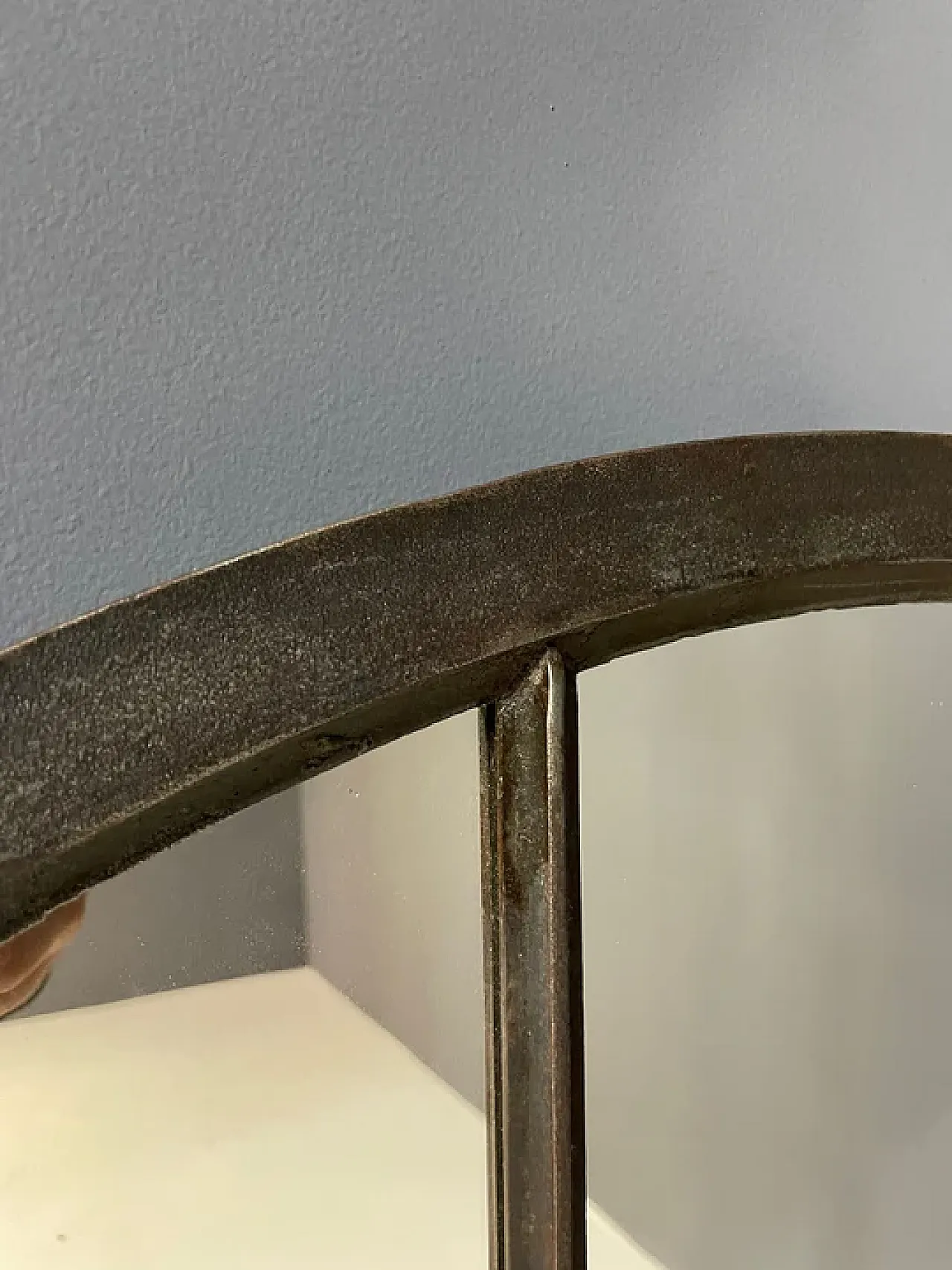 Specchio industriale in ferro con patina, anni '60 3