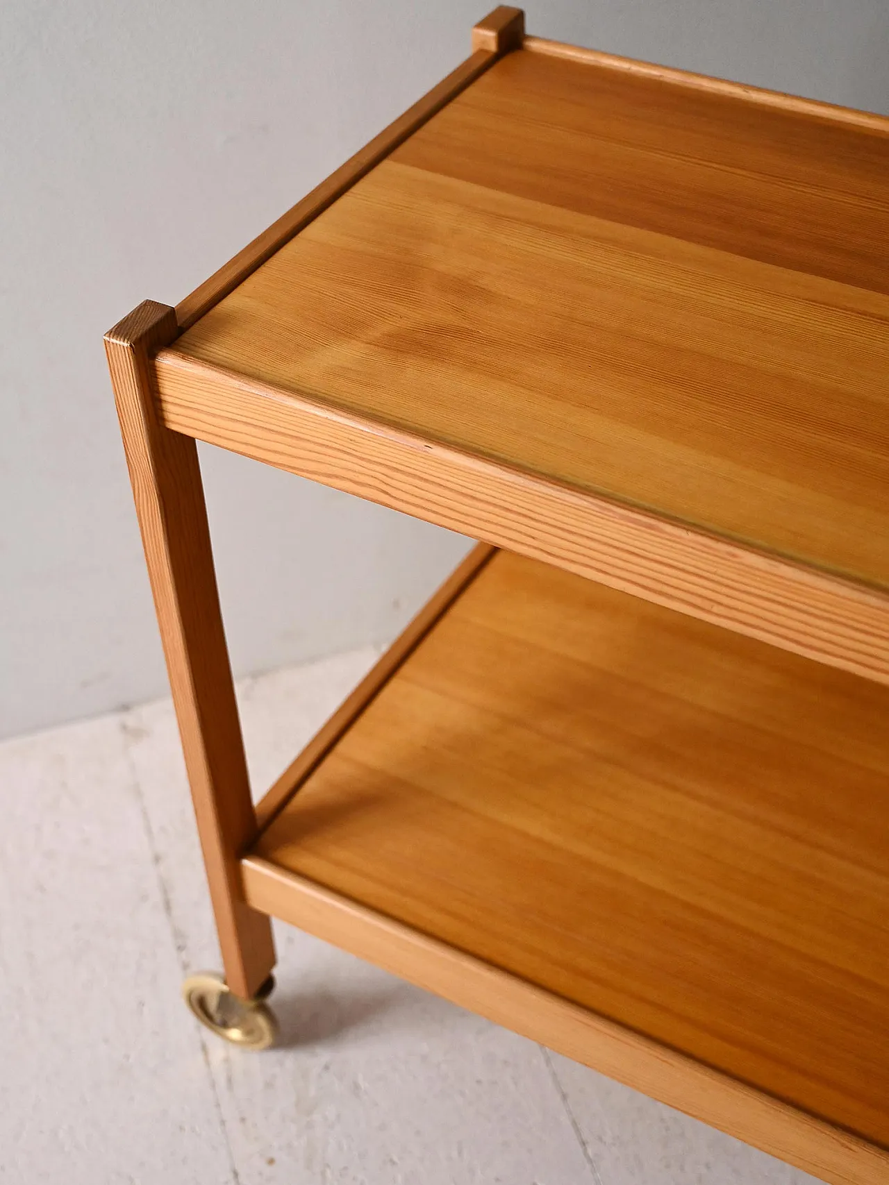 Carrello scandinavo anni ’60 in pino 6