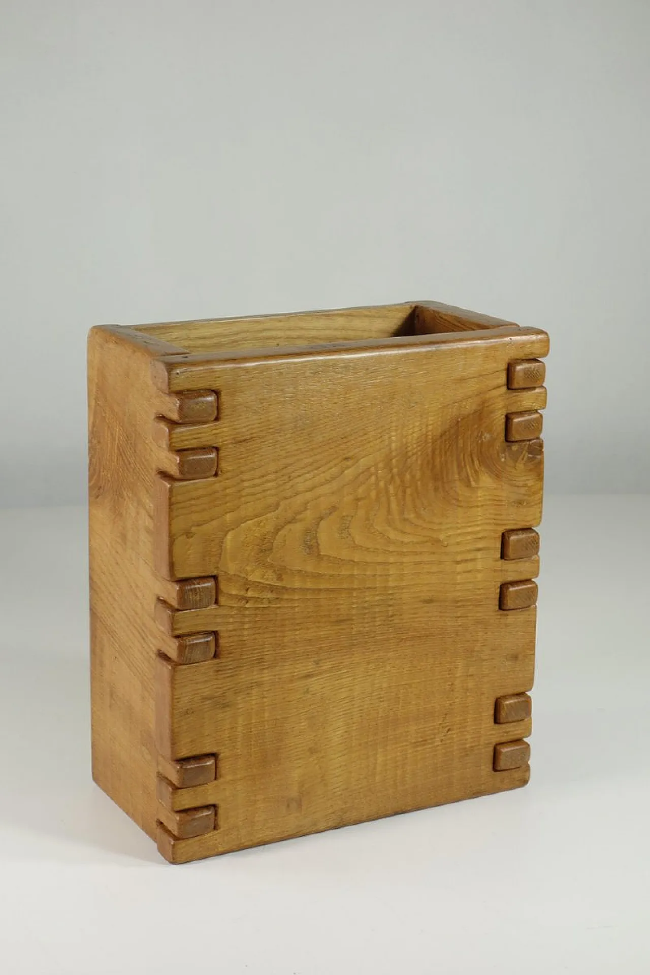 Lampada da parete modernista in legno, anni '60 2