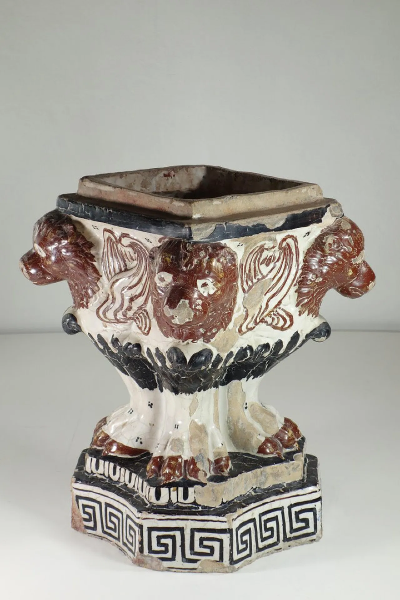 Ceramic maiolica vase by Giustiniani, 19th century 7