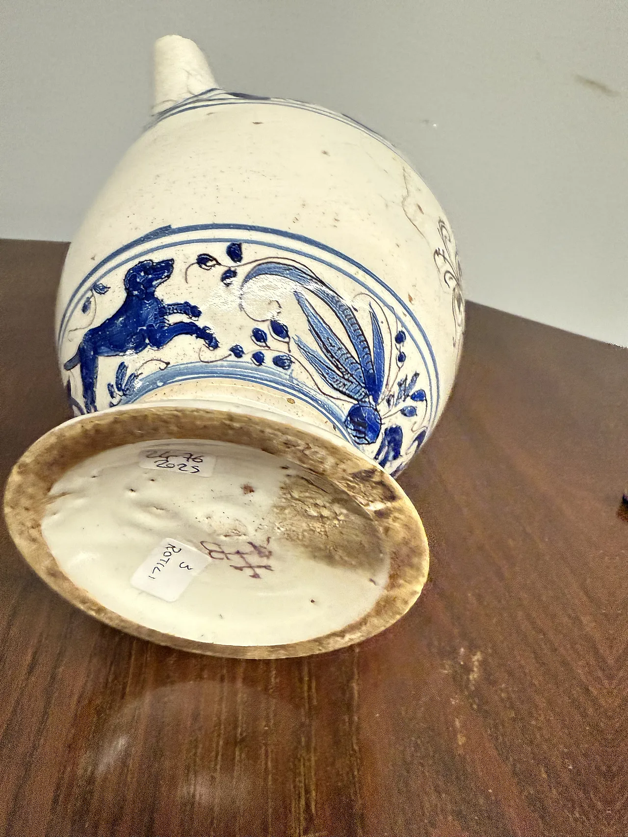 Versatoio in maiolica da farmacia Bassano, '700 3