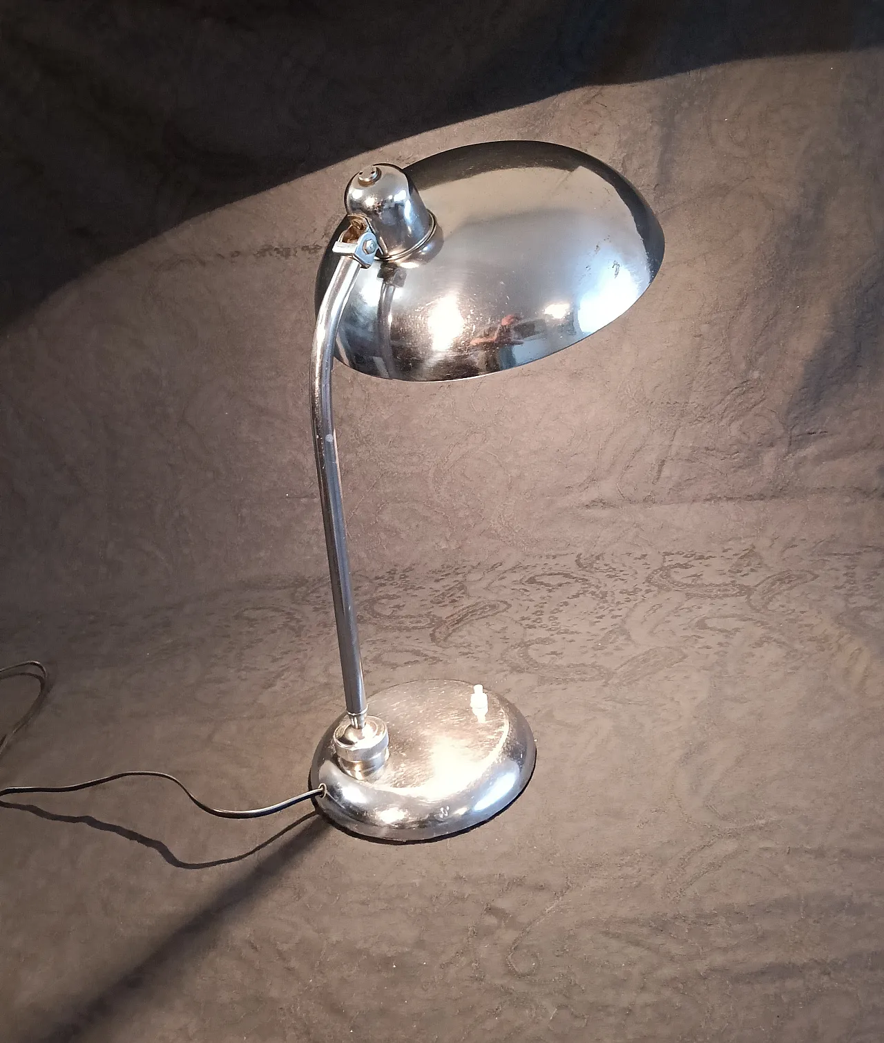 Lampada attribuita a G. Michelucci per Lariolux, metà '900 4