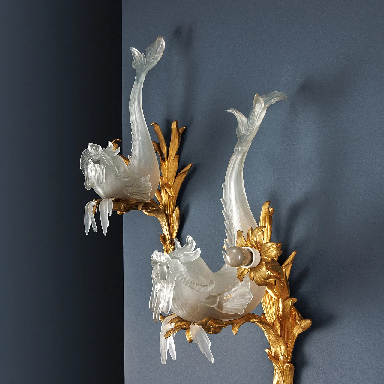 Pair of Art Nouveau two-light appliques in glass and gilded bronze 8