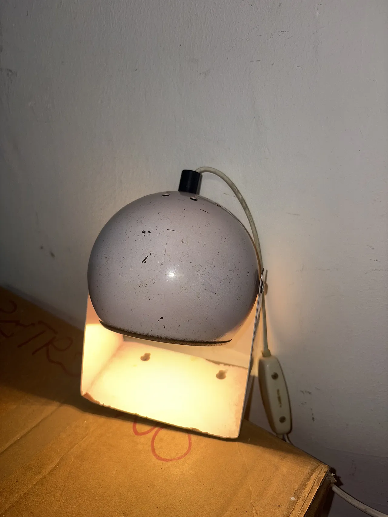 Lampada modello Eyoball veneziana, anni '60 2