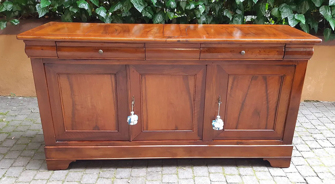 Walnut cappuccina sideboard, 19th century 1