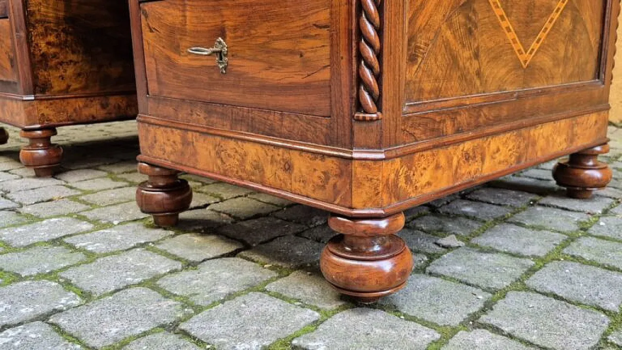 Walnut veneered desk with inlays, 19th century 9