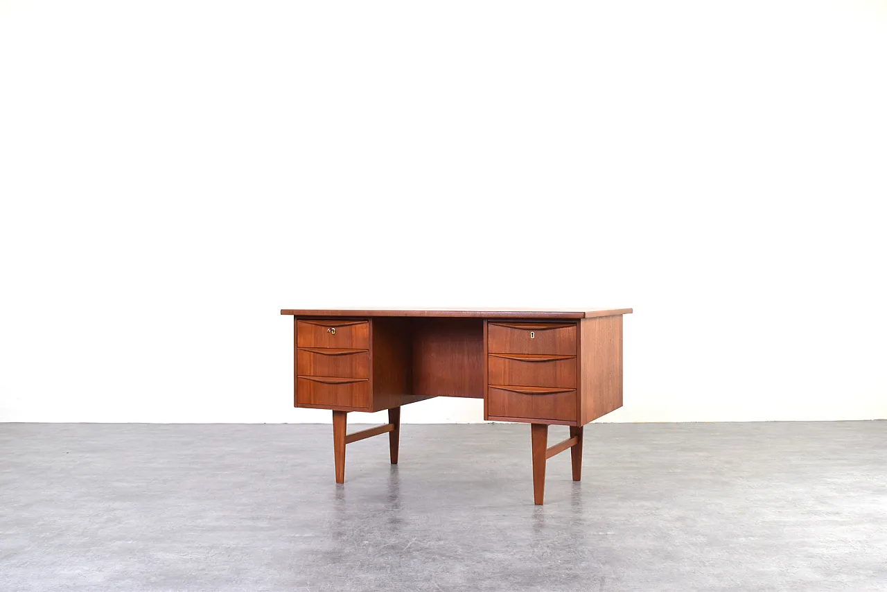 Mid-Century Danish teak executive Desk, 1960s 3