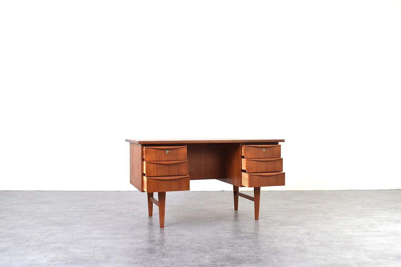 Mid-Century Danish teak executive Desk, 1960s 4