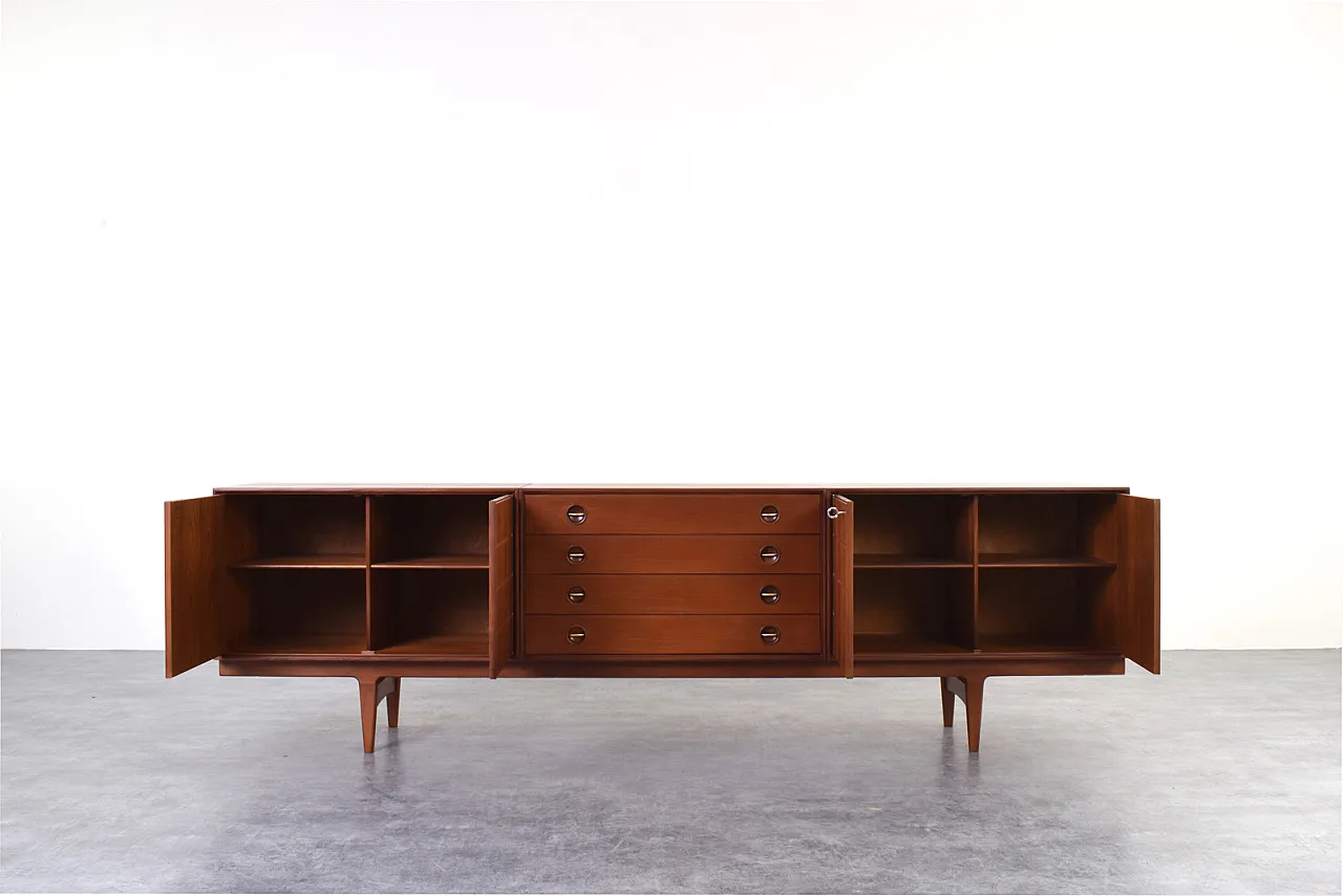 Sideboard in teak di Rolf Rastad e Adolf Relling per Gustav B, anni 60 2