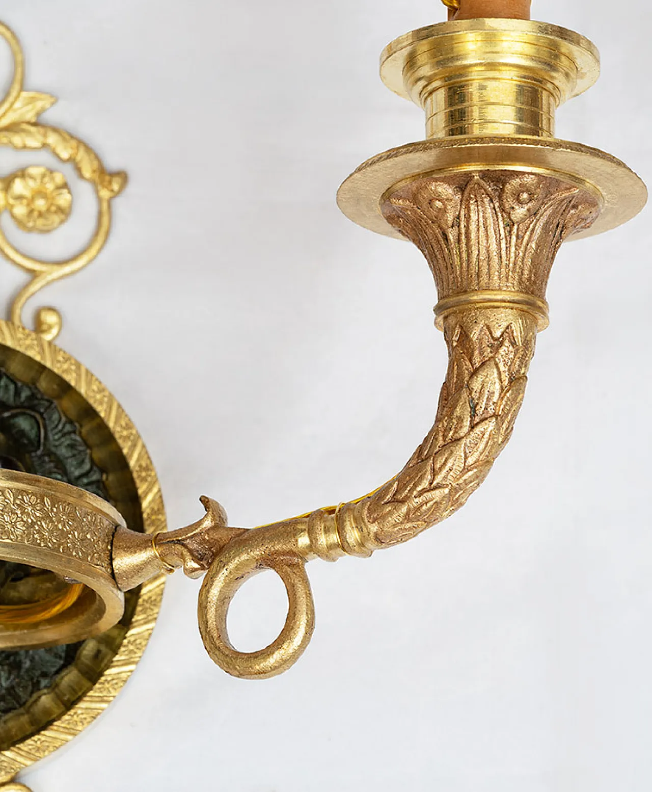 Pair of wall lights of golden and satin bronze Empire wise, 19th c. 3