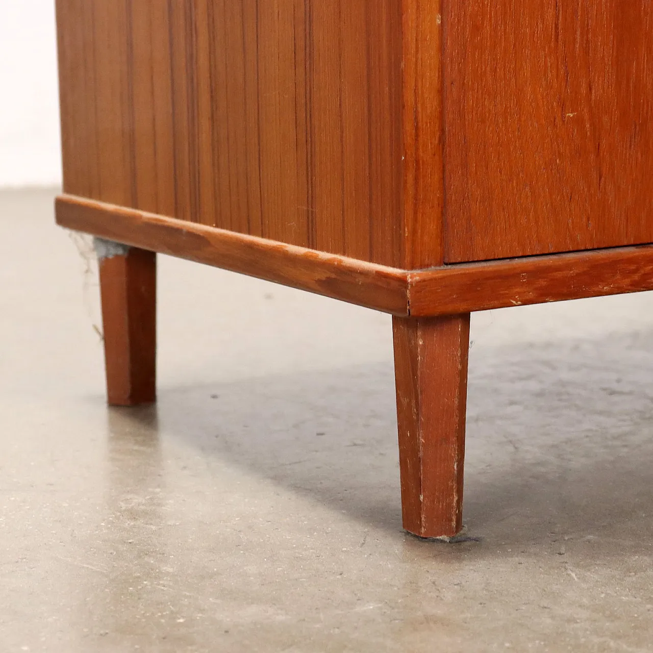 Mobile vetrina impiallacciata in teak, anni '60 6