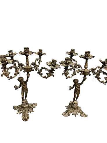 Coppia di candelabri in bronzo  a cinque fiamme con putti, '900