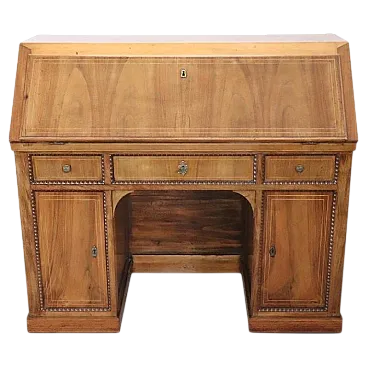 Scrivania in noce, prima metà '800