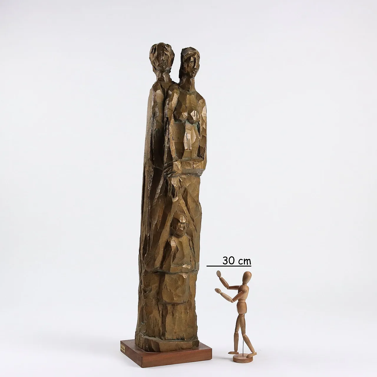 Piero Maggioni, famiglia, scultura in bronzo 2