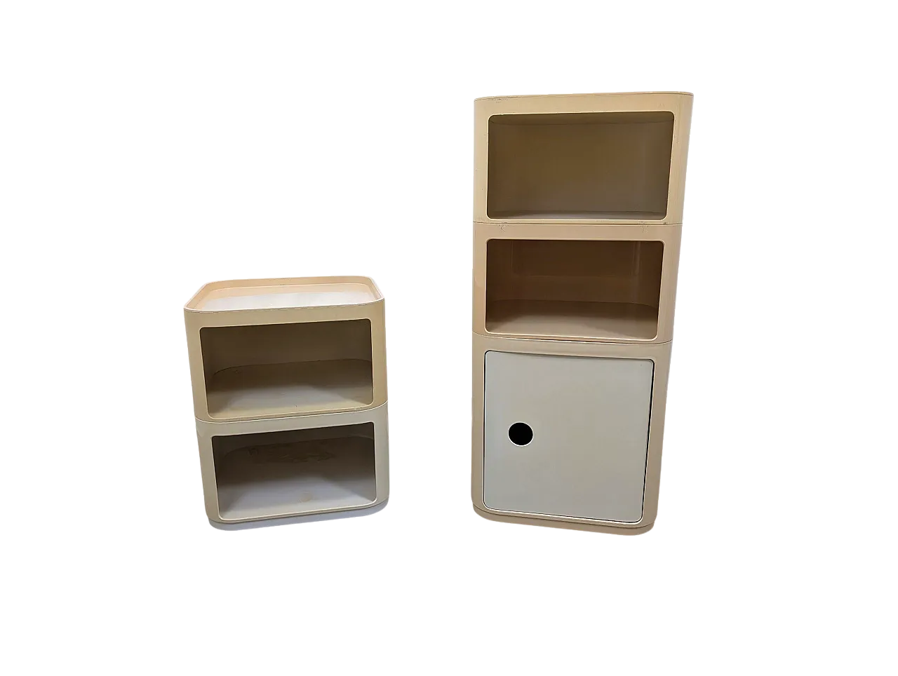 Coppia di contenitori modulari disegnati da Anna Castelli per Kartell 11