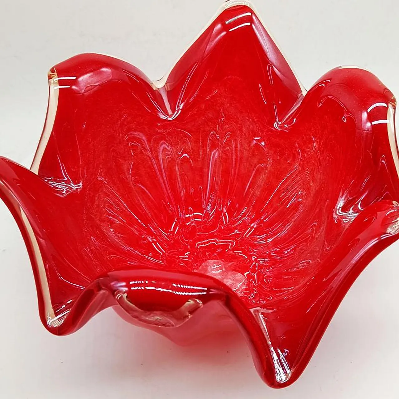 Glossy red jacketed vase in hand worked Murano glass, 2000s 4