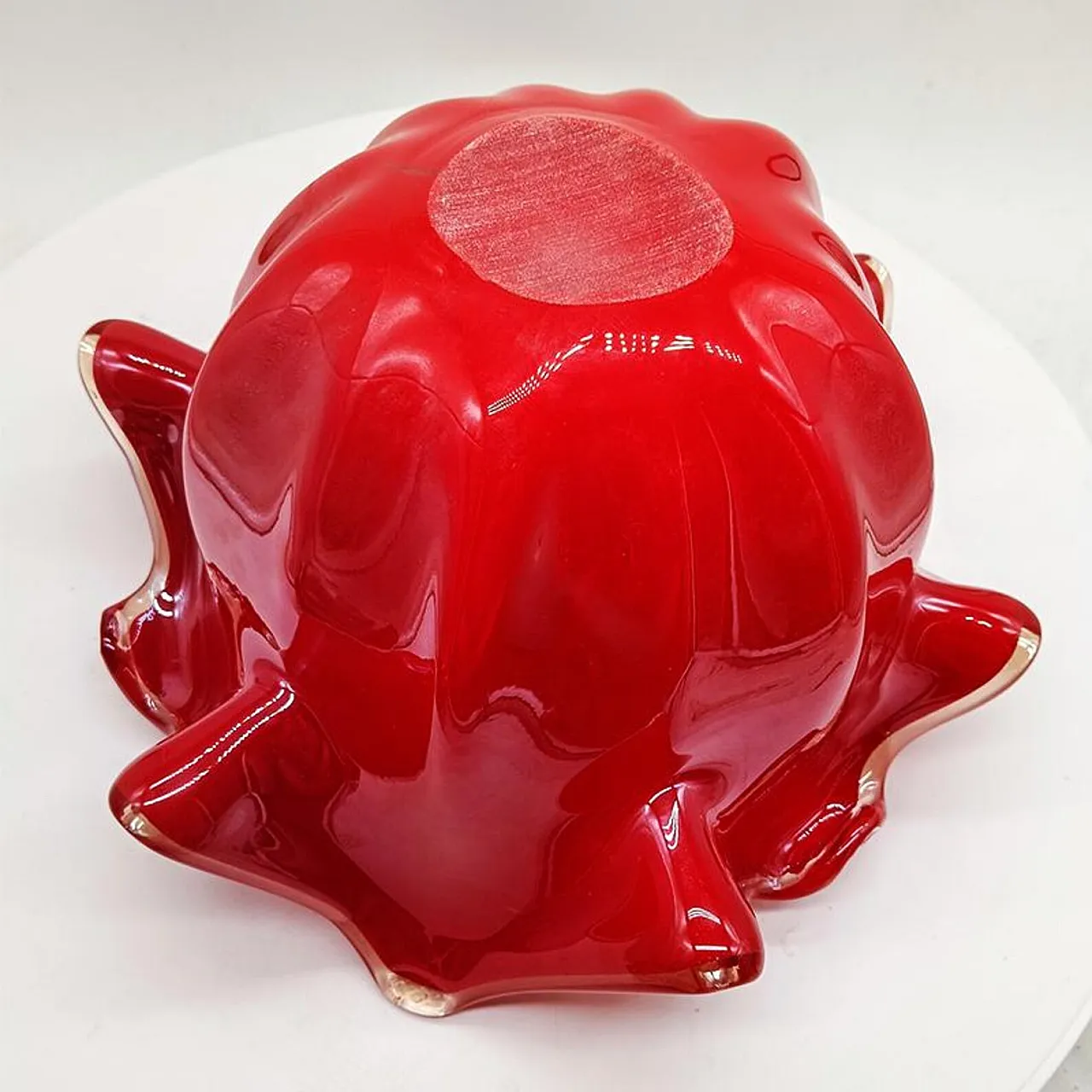 Glossy red jacketed vase in hand worked Murano glass, 2000s 6